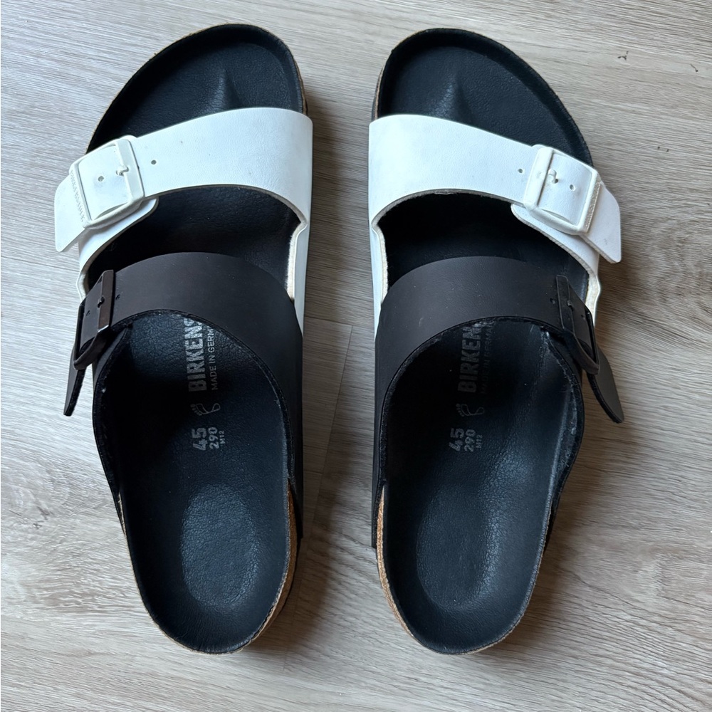 NWOT Birkenstock Arizona Men's Black & White Sandals - SIZE 12